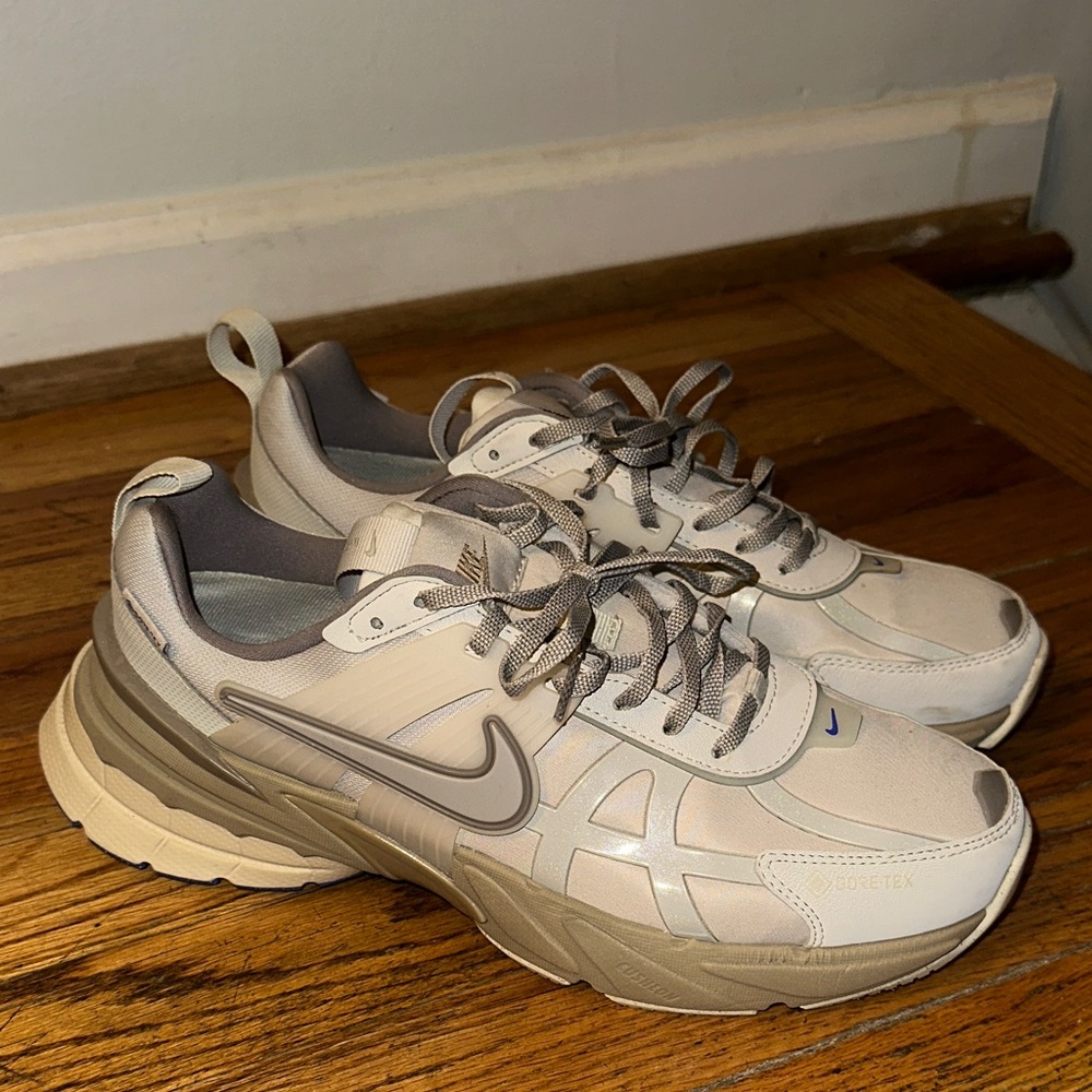 Nike Cream and Gray Athletic Shoes